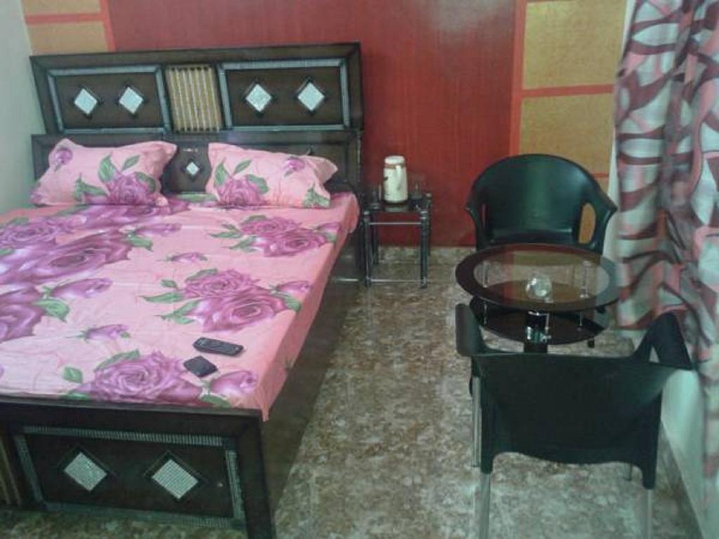 Hotel Jan Jan Tak 데라둔 객실 사진